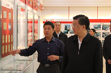 福建省委常委、省紀(jì)委書記倪岳峰調(diào)研虹潤公司