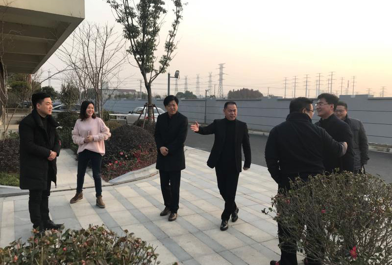 新聞 | 奉賢區(qū)及奉城鎮(zhèn)領(lǐng)導(dǎo)一行蒞臨寶開(kāi)參觀指導(dǎo)