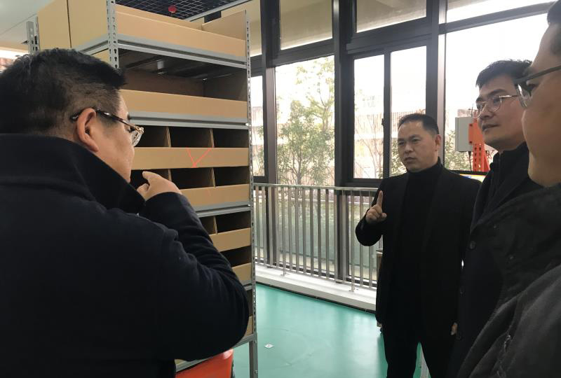 新聞 | 奉賢區(qū)及奉城鎮(zhèn)領(lǐng)導(dǎo)一行蒞臨寶開(kāi)參觀指導(dǎo)