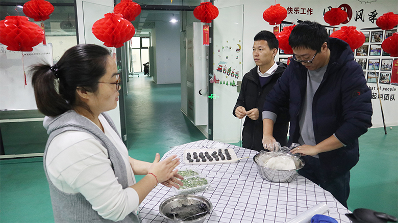 贏好禮，陪你趣味鬧元宵 | 寶開(kāi)舉辦“包湯圓 · 猜燈謎 · 迎元宵”主題活動(dòng)