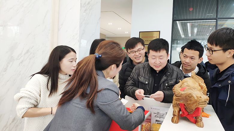 贏好禮，陪你趣味鬧元宵 | 寶開(kāi)舉辦“包湯圓 · 猜燈謎 · 迎元宵”主題活動(dòng)