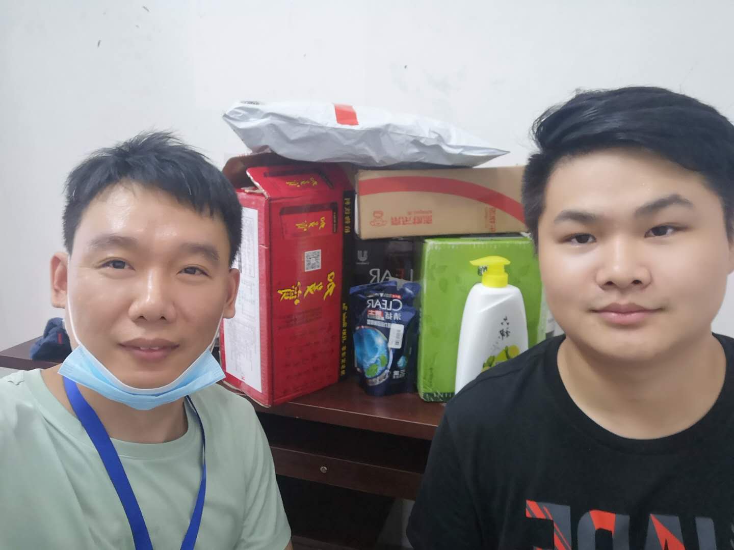 關(guān)愛職工 · 夏送清涼 | 寶開工會赴一線送清涼，致敬高溫下的堅守