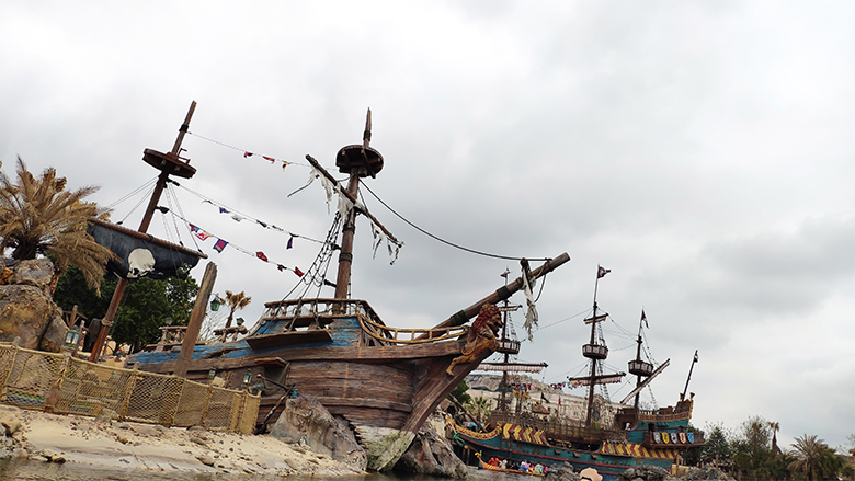 Happy Women’s Day | 歡度三八節(jié)，我們相約上海迪士尼樂園