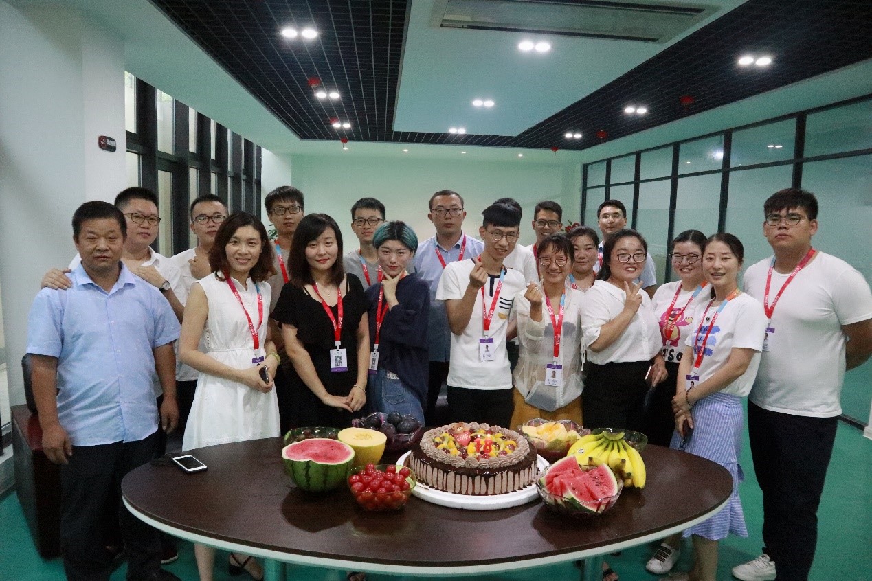 八月未央，歡聚一夏 | 寶開集體生日會：共享歡樂時刻