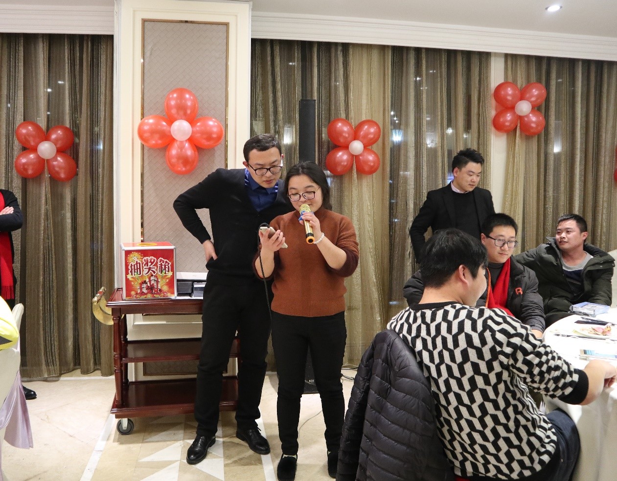 新聞 | “不忘初心創(chuàng)輝煌，牢記使命迎挑戰(zhàn)”寶開年會系列活動報道